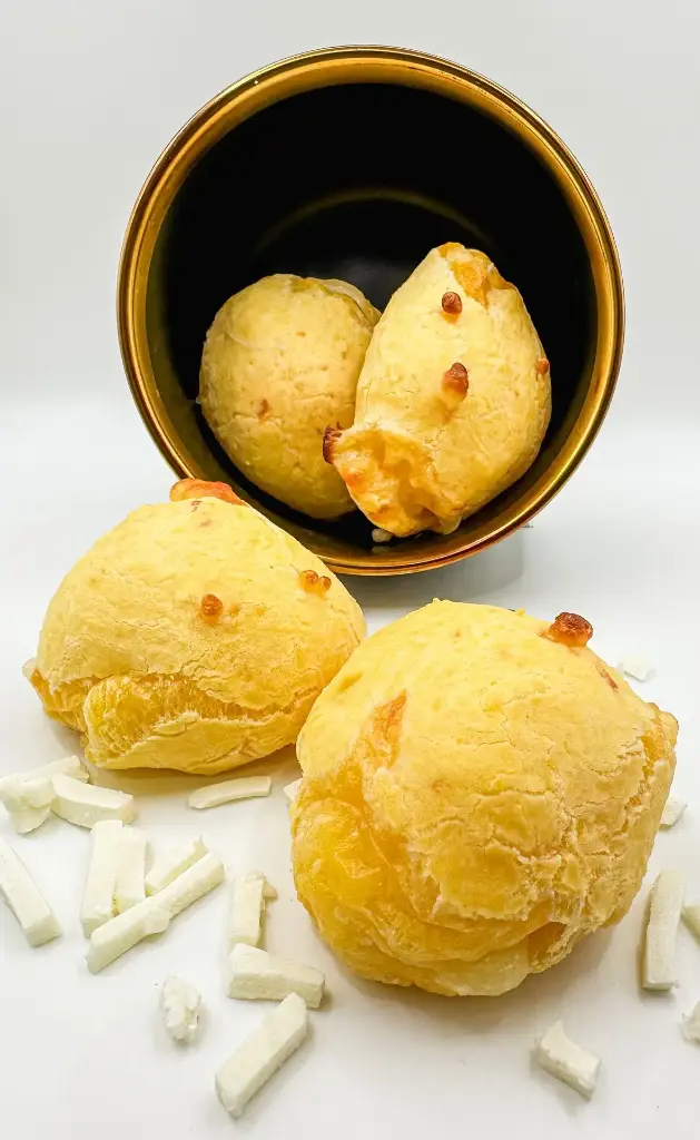 Chipa (pao de queijo)