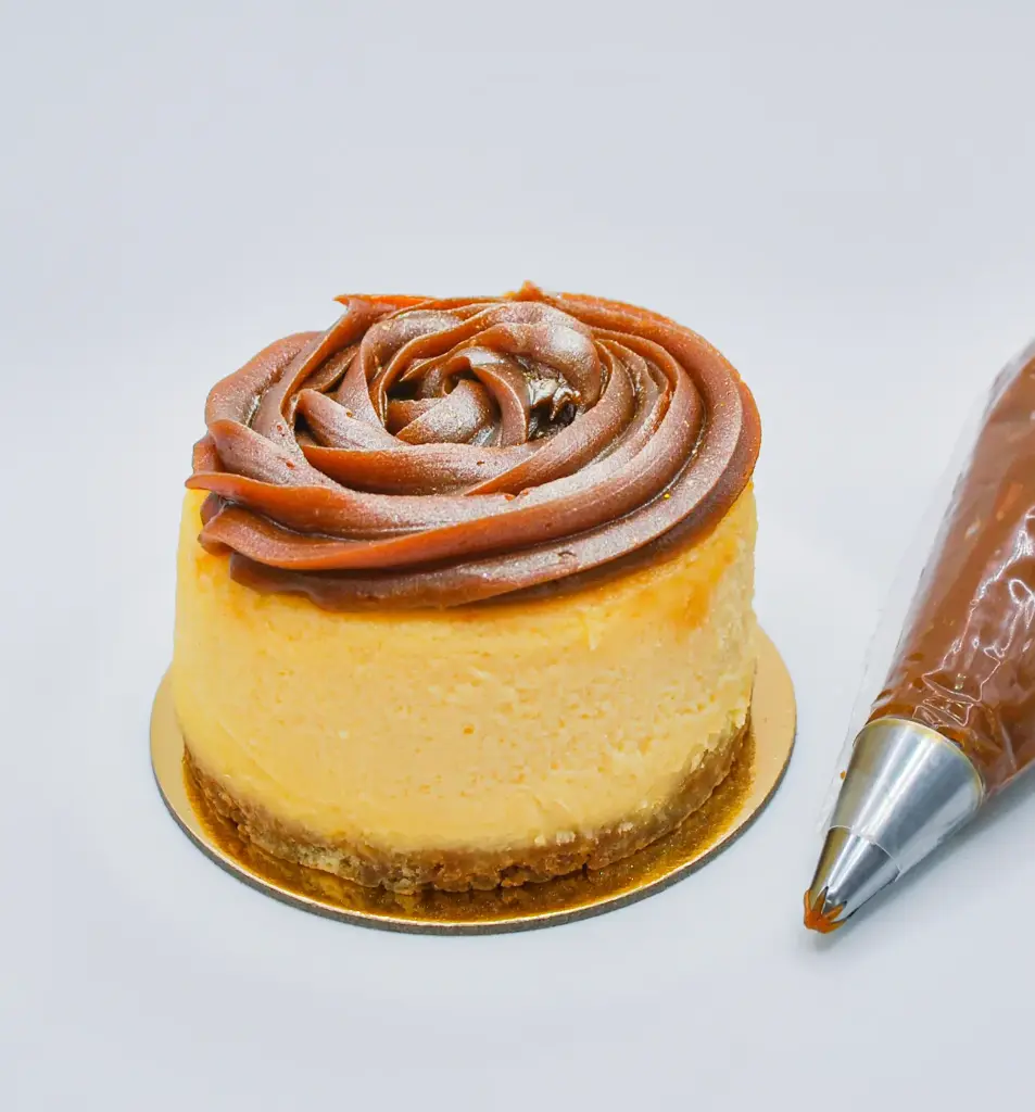 Dulce de leche cheesecake